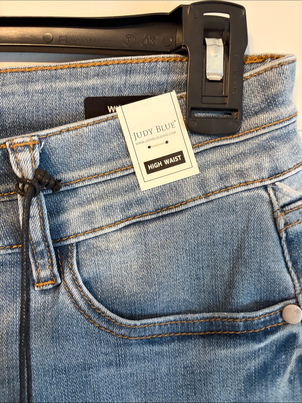 Judy Blue Light Blue Ankle Cropped Jeans. High waist. 9/29. NWT. - Picture 2 of 11
